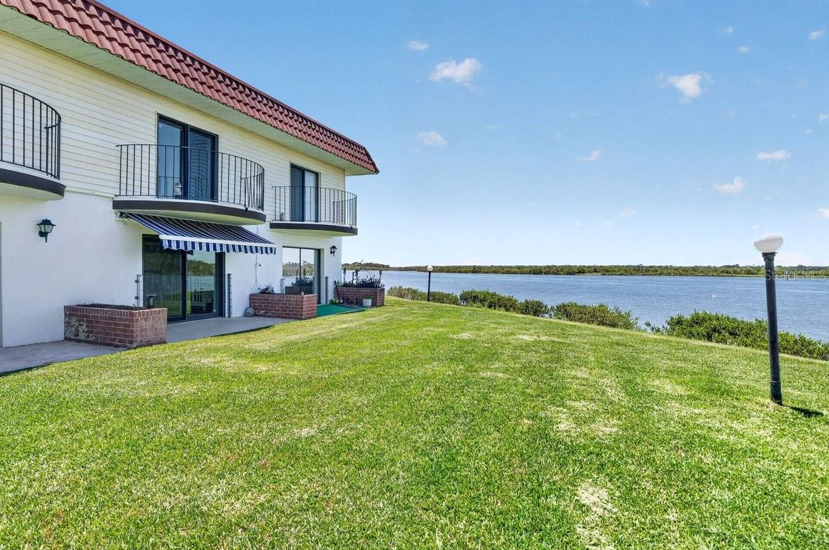 OCEAN PALM VILLAS SOUTH - Residential