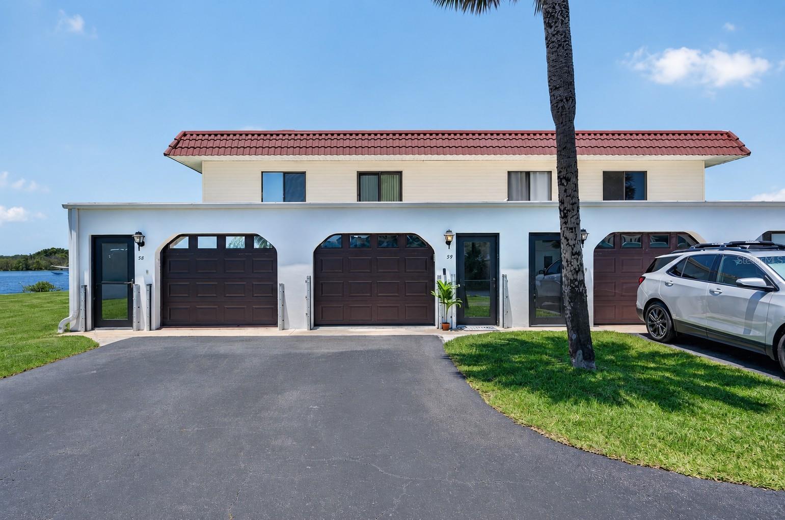 OCEAN PALM VILLAS SOUTH - Residential