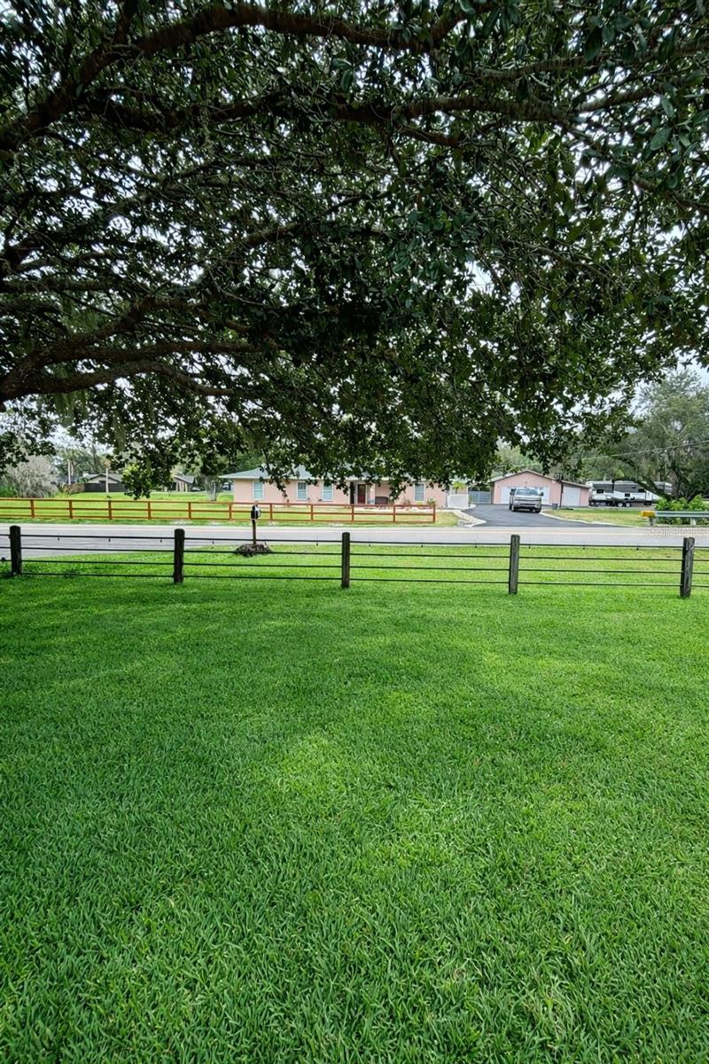 2835 SARASOTA GOLF CLUB BOULEVARD