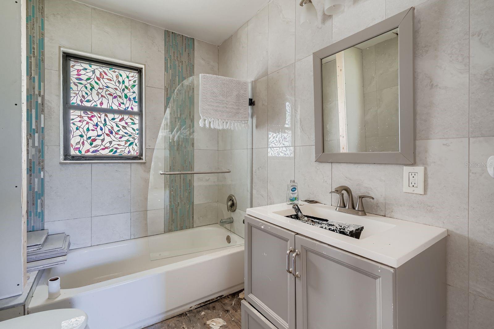 COUNTRY CLUB ADD TO OLDSMAR REV - Residential