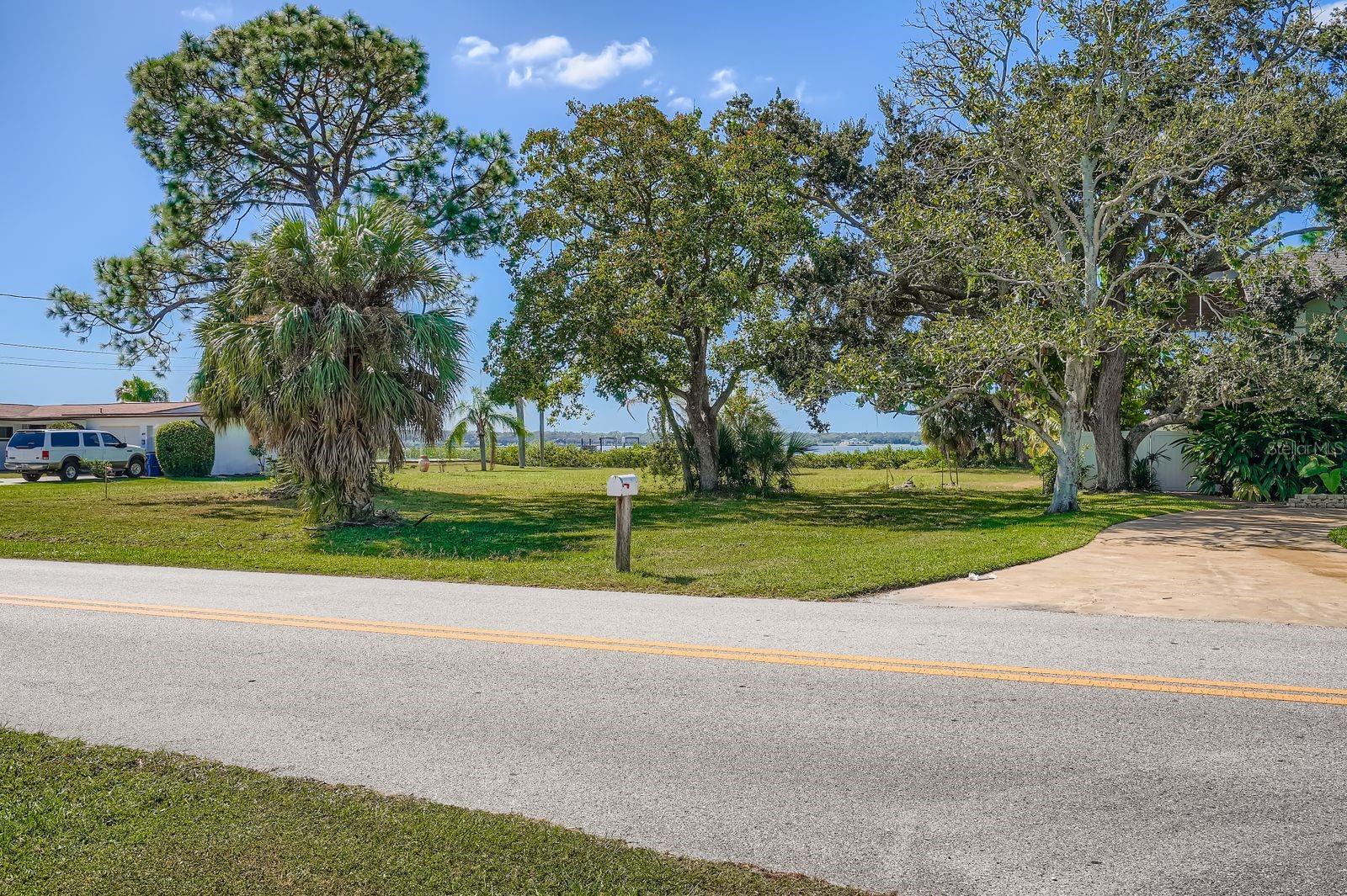 COUNTRY CLUB ADD TO OLDSMAR REV - Residential