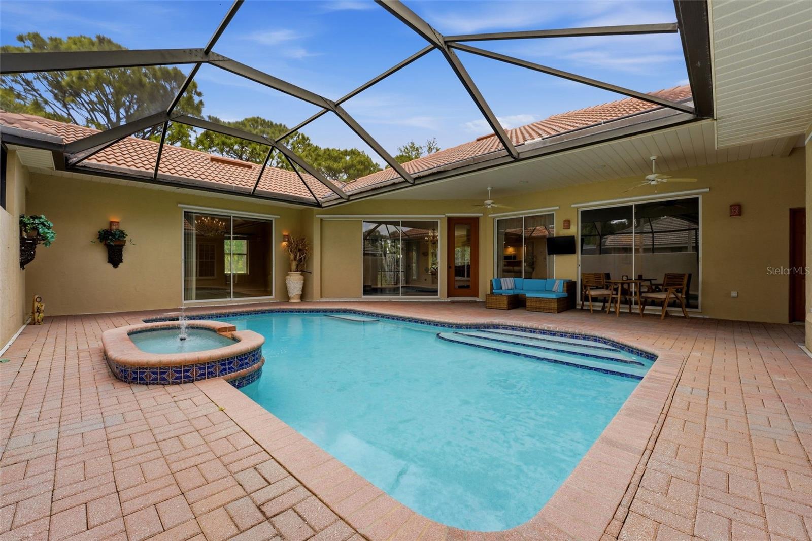 CALUSA LAKES - Residential