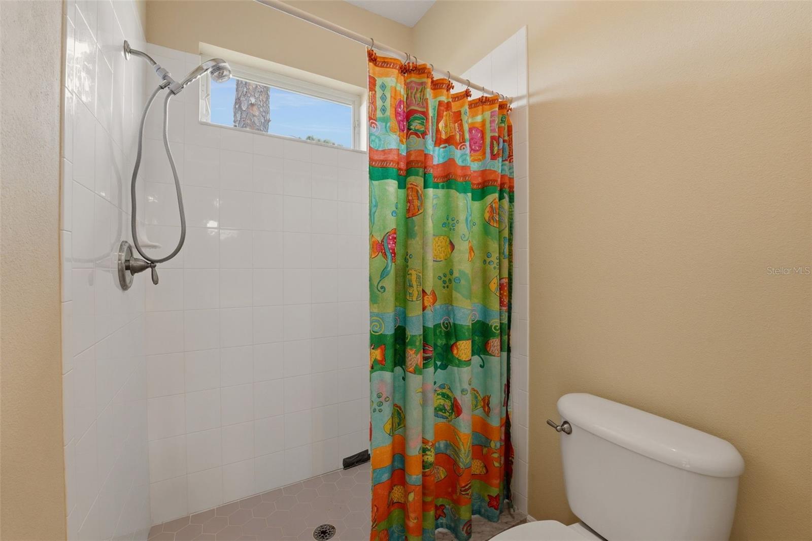 CALUSA LAKES - Residential