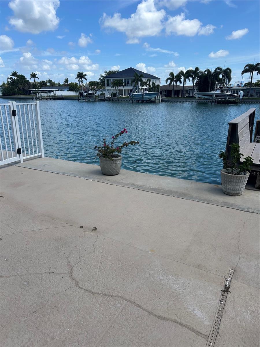 ISLA DEL CAPRI ADULT - Residential