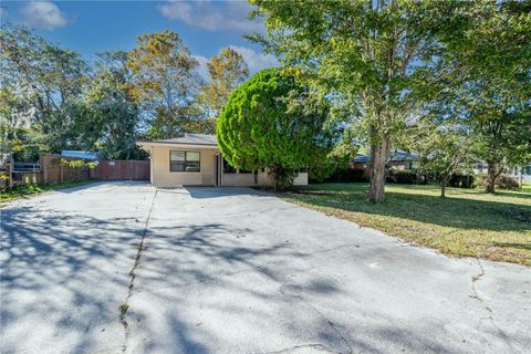 A home in MACCLENNY