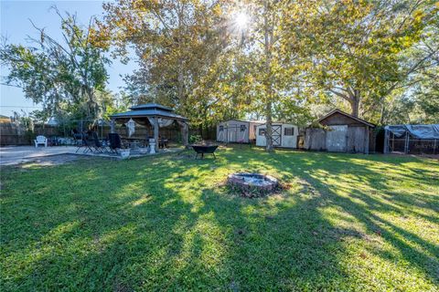 A home in MACCLENNY