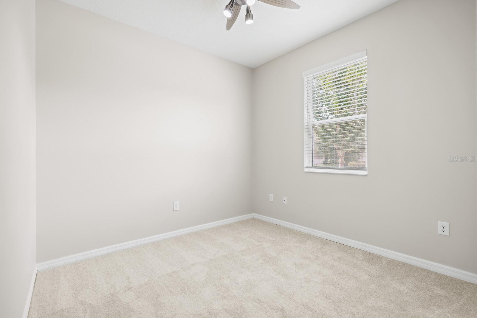 MIRABELLA - Residential Lease