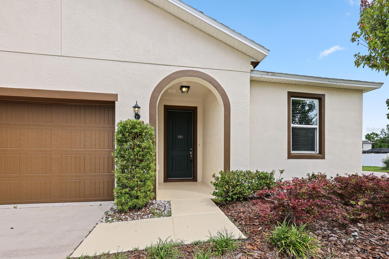 MIRABELLA - Residential Lease