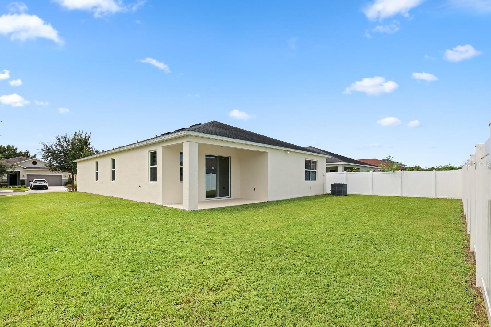 MIRABELLA - Residential Lease