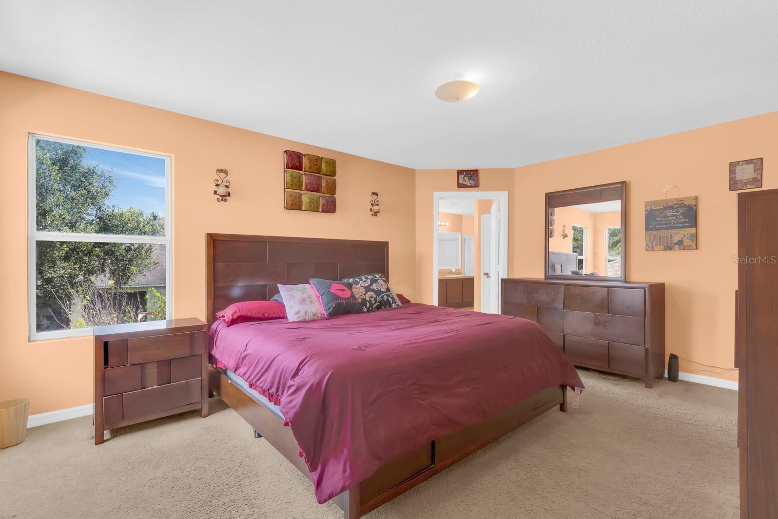499 NADEAU WAY