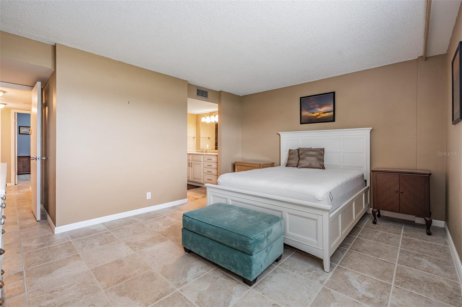 COVE CAY 26-20 VILLAGE II - Residential