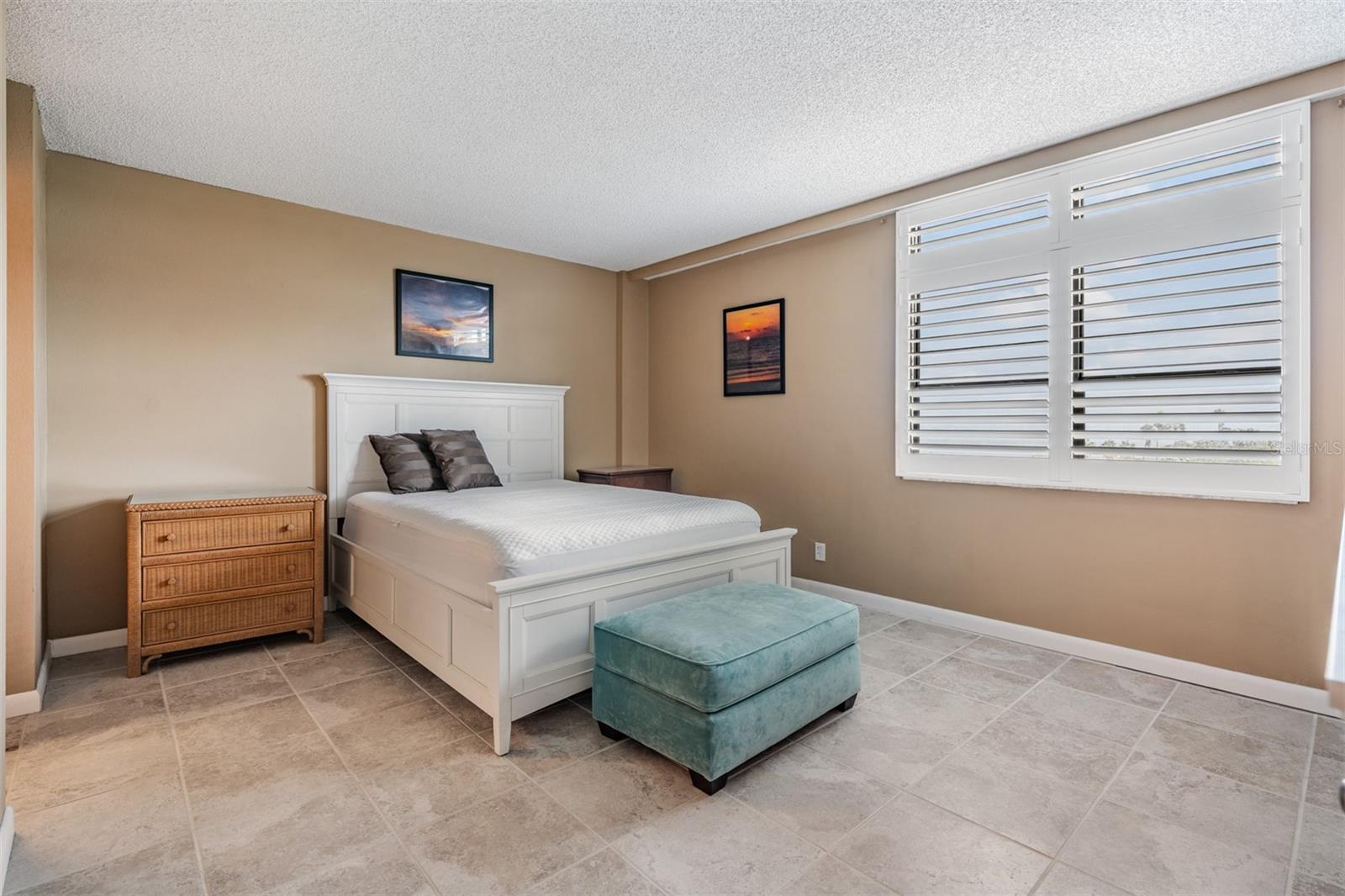 COVE CAY 26-20 VILLAGE II - Residential