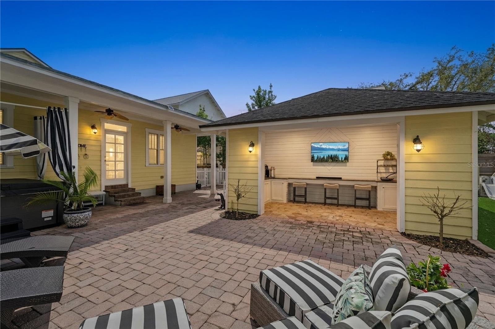 ADAIR PARK - Residential