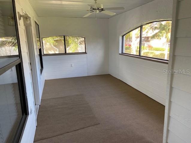 CENTRE COURT CONDO 01 PH 03 - Residential Lease