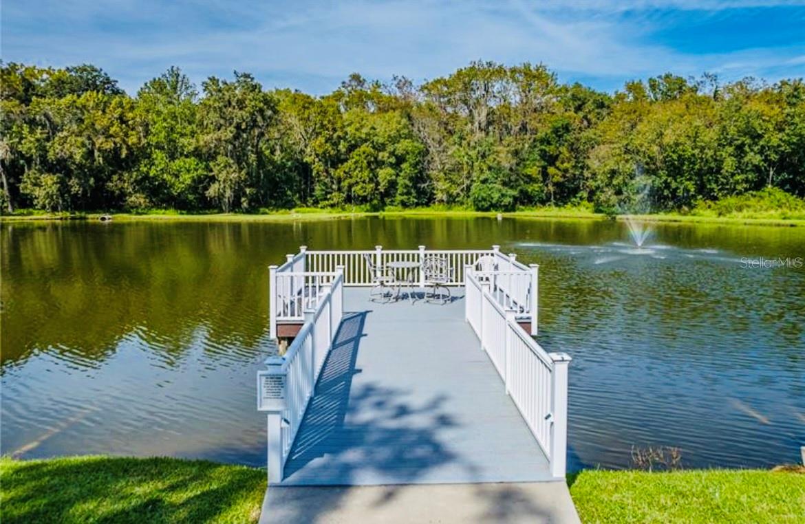 COLONNADES PH 02 - Residential