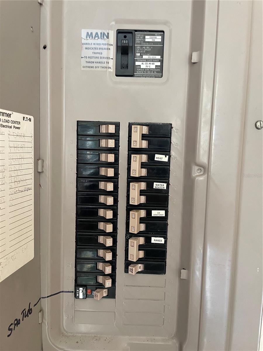 COLONNADES PH 02 - Residential