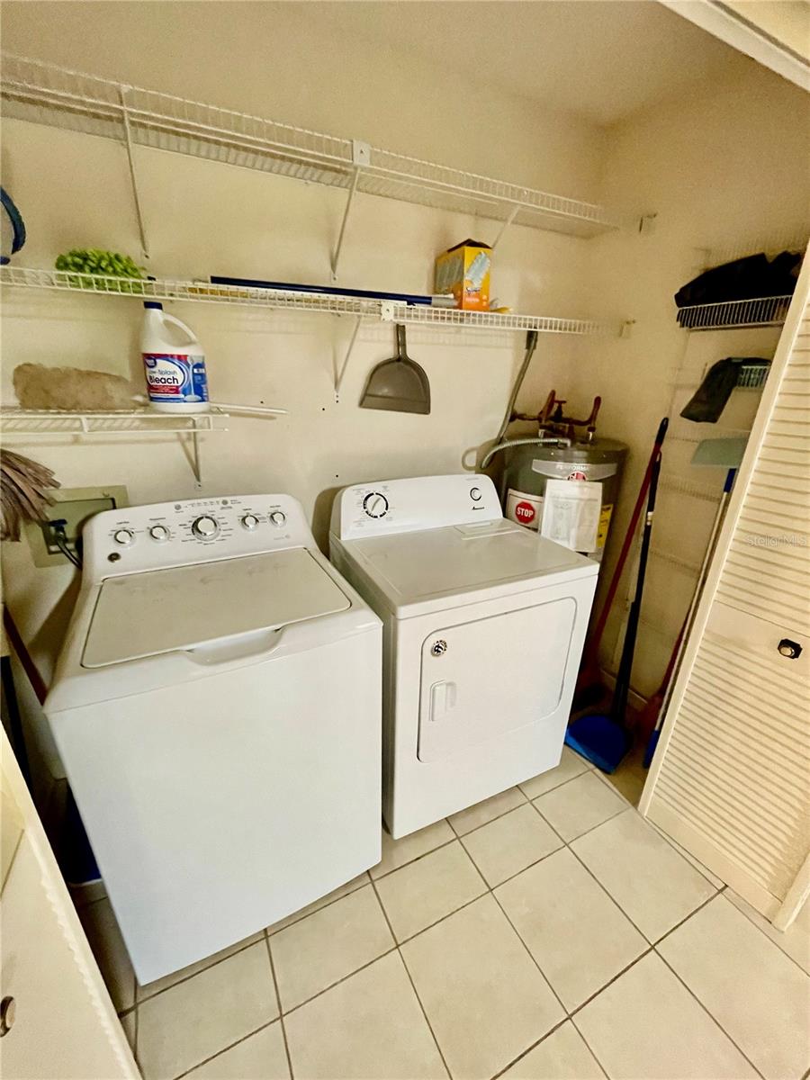 COLONNADES PH 02 - Residential