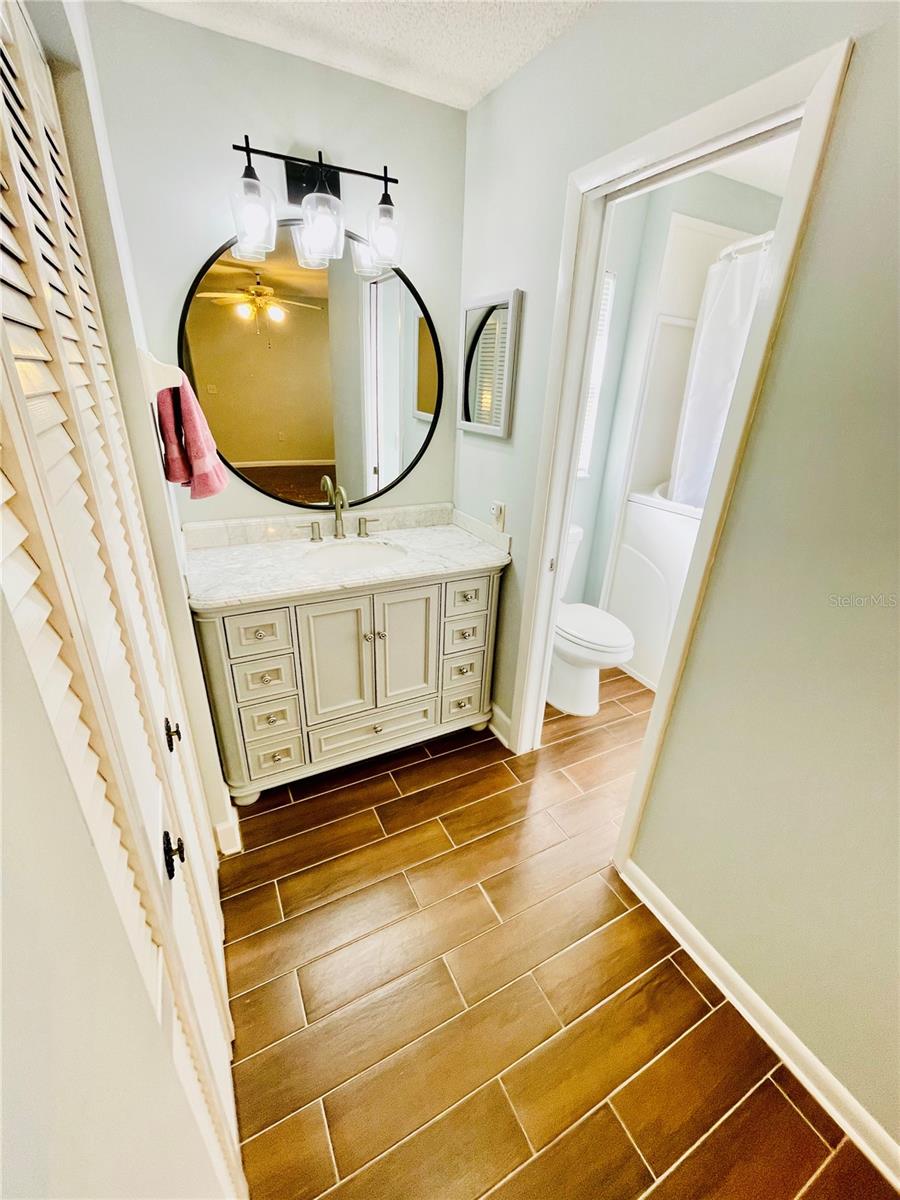 COLONNADES PH 02 - Residential