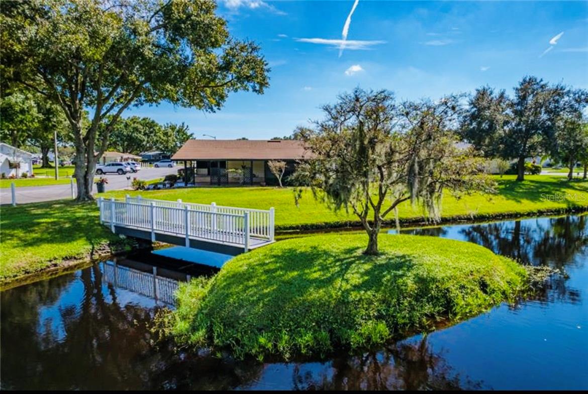 COLONNADES PH 02 - Residential