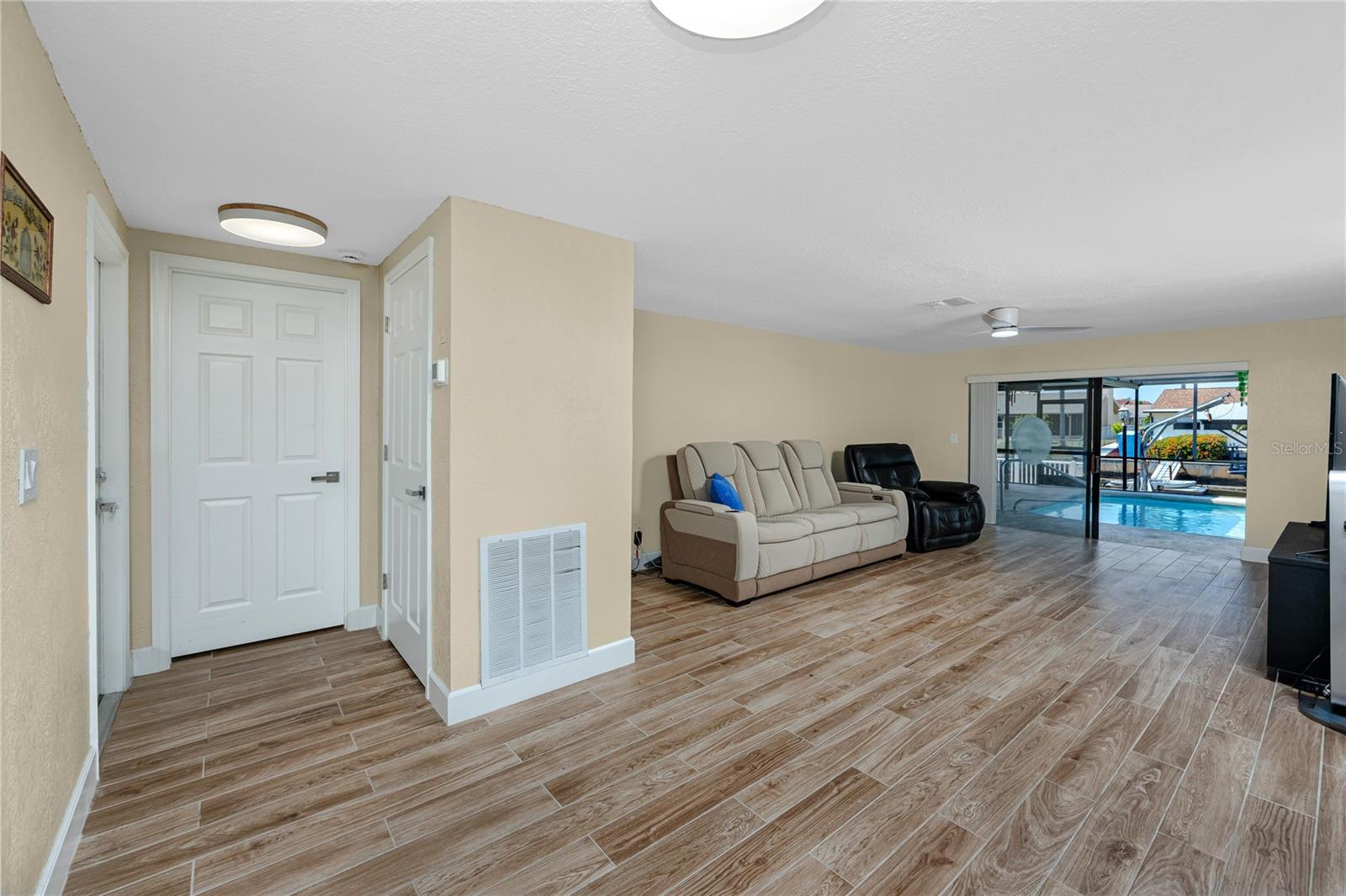 WEST PORT SUB - Residential