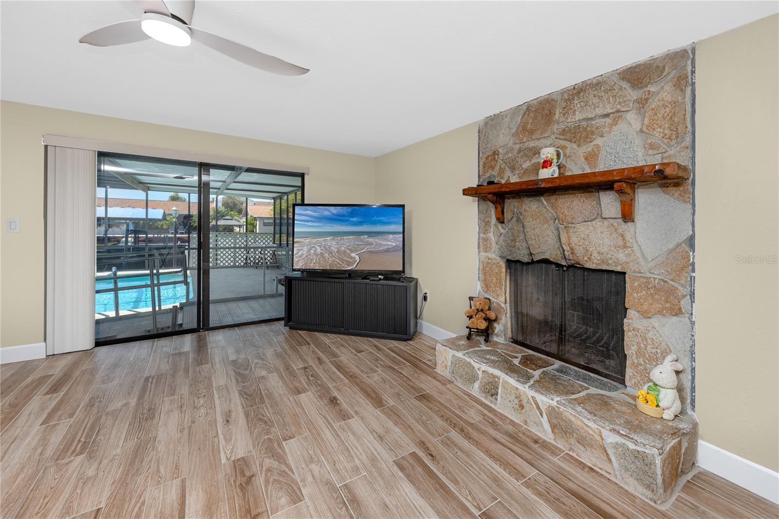 WEST PORT SUB - Residential