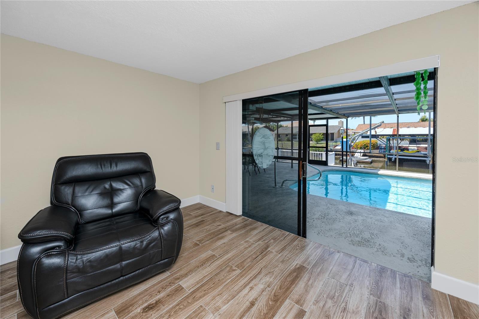 WEST PORT SUB - Residential