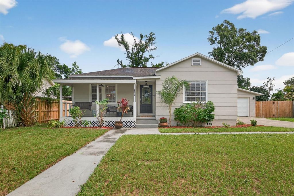 Photo of 4105 N Central Avenue, Tampa, FL 33603 (MLS # TB8433149)
