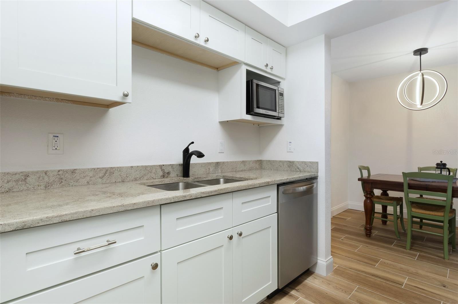 PEPPERTREE VILLAGE CONDO - Residential Lease