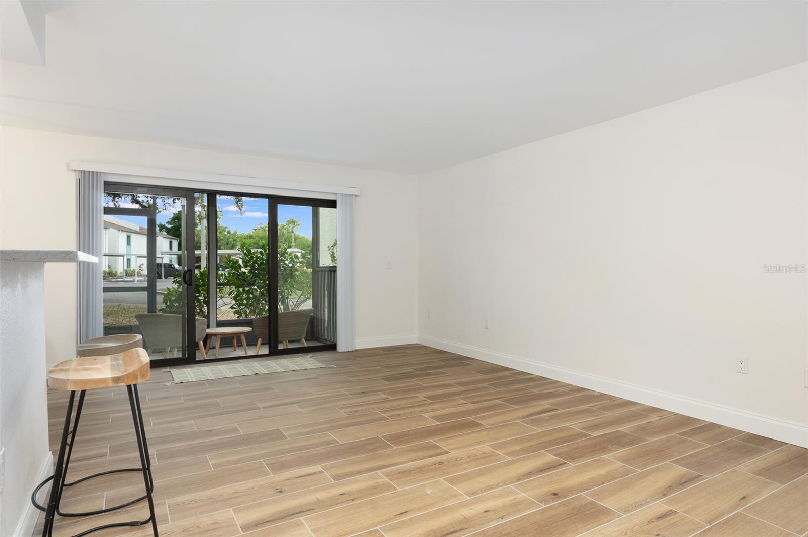 PEPPERTREE VILLAGE CONDO - Residential Lease