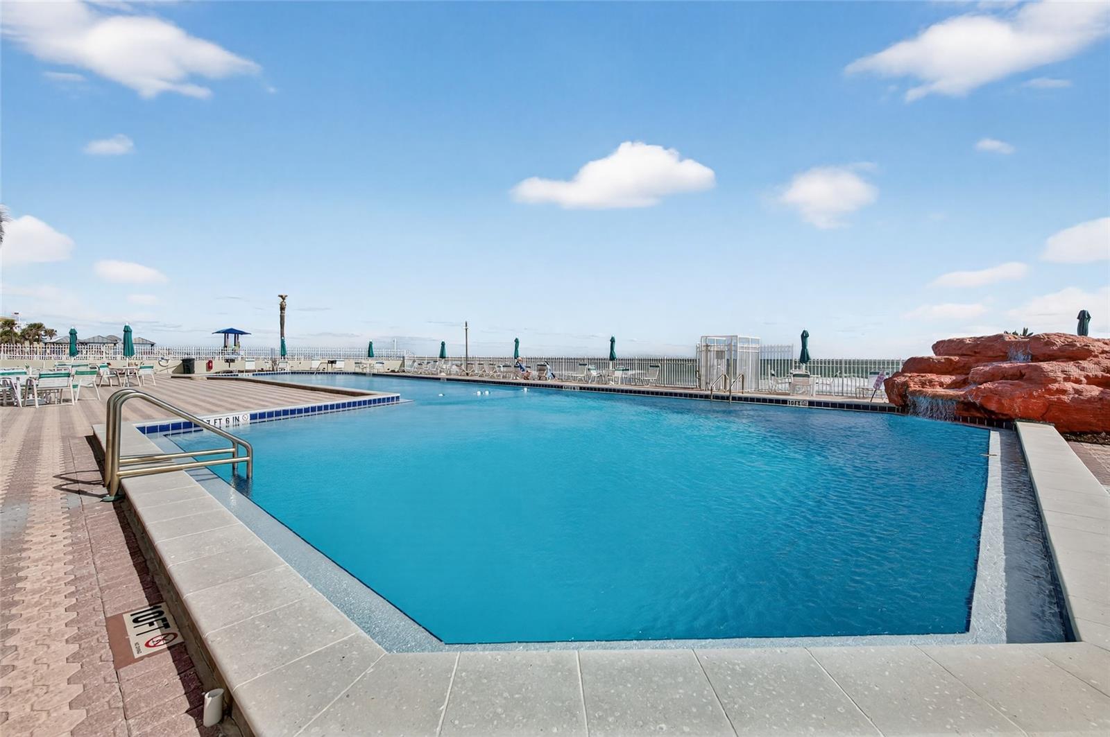 DAYTONA INN BEACH RESORT CONDO UNIT CU1 - Residential