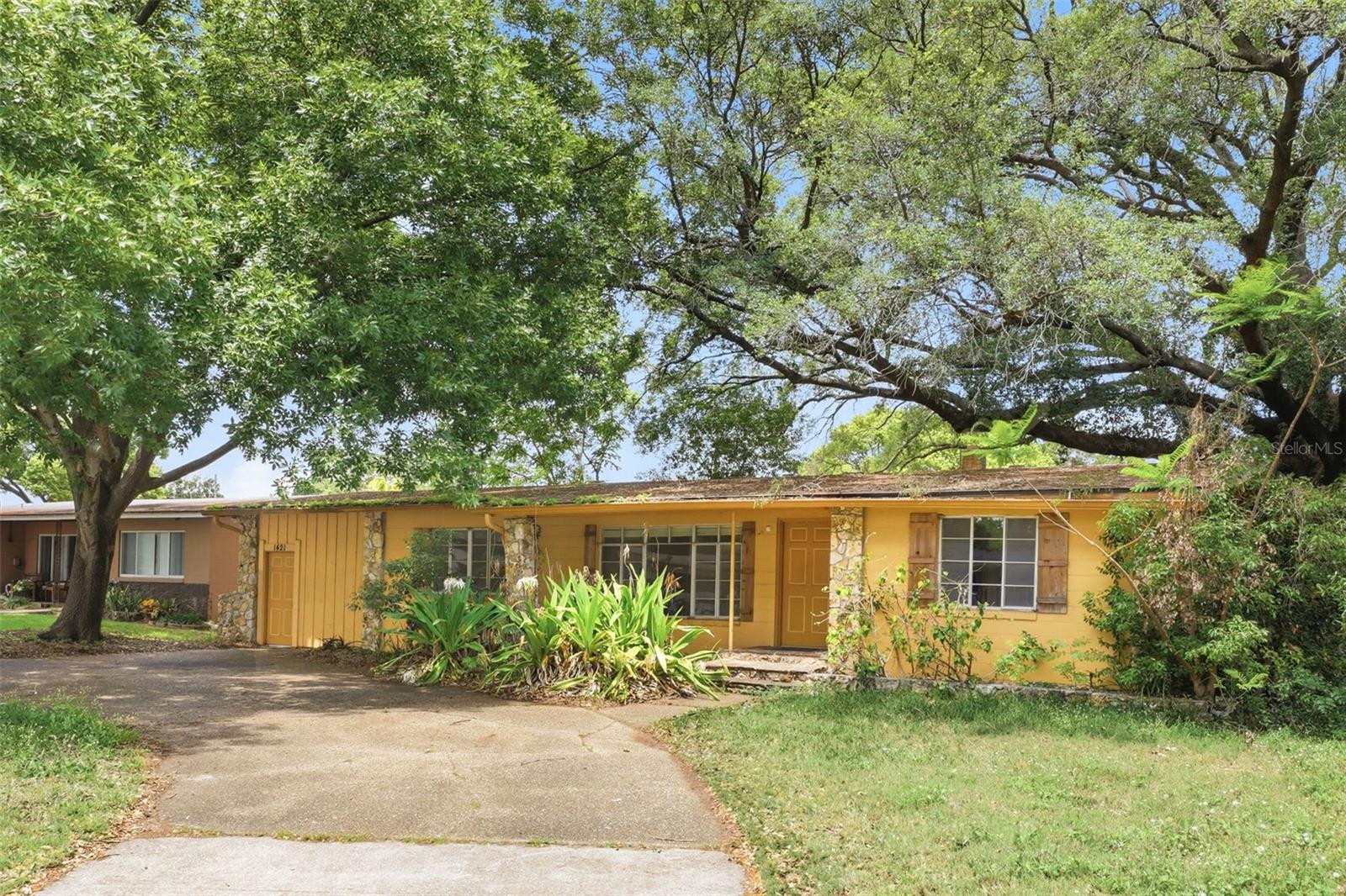 1421 FAIRVIEW STREET