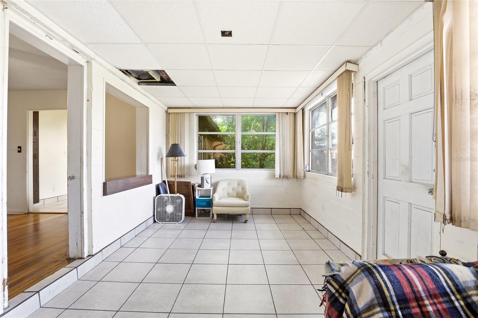 ARDSLEY MANOR SUB - Residential