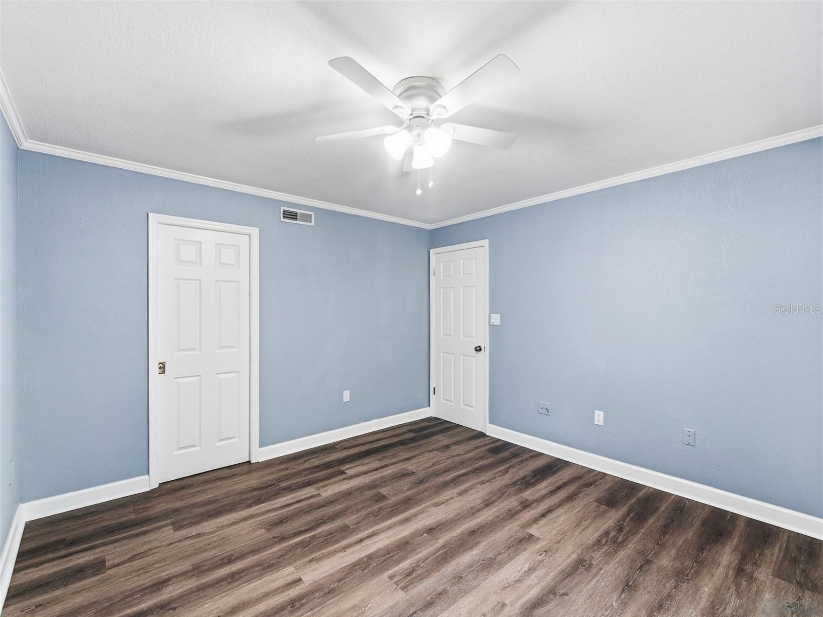 GLENEAGLES I CONDO - Residential