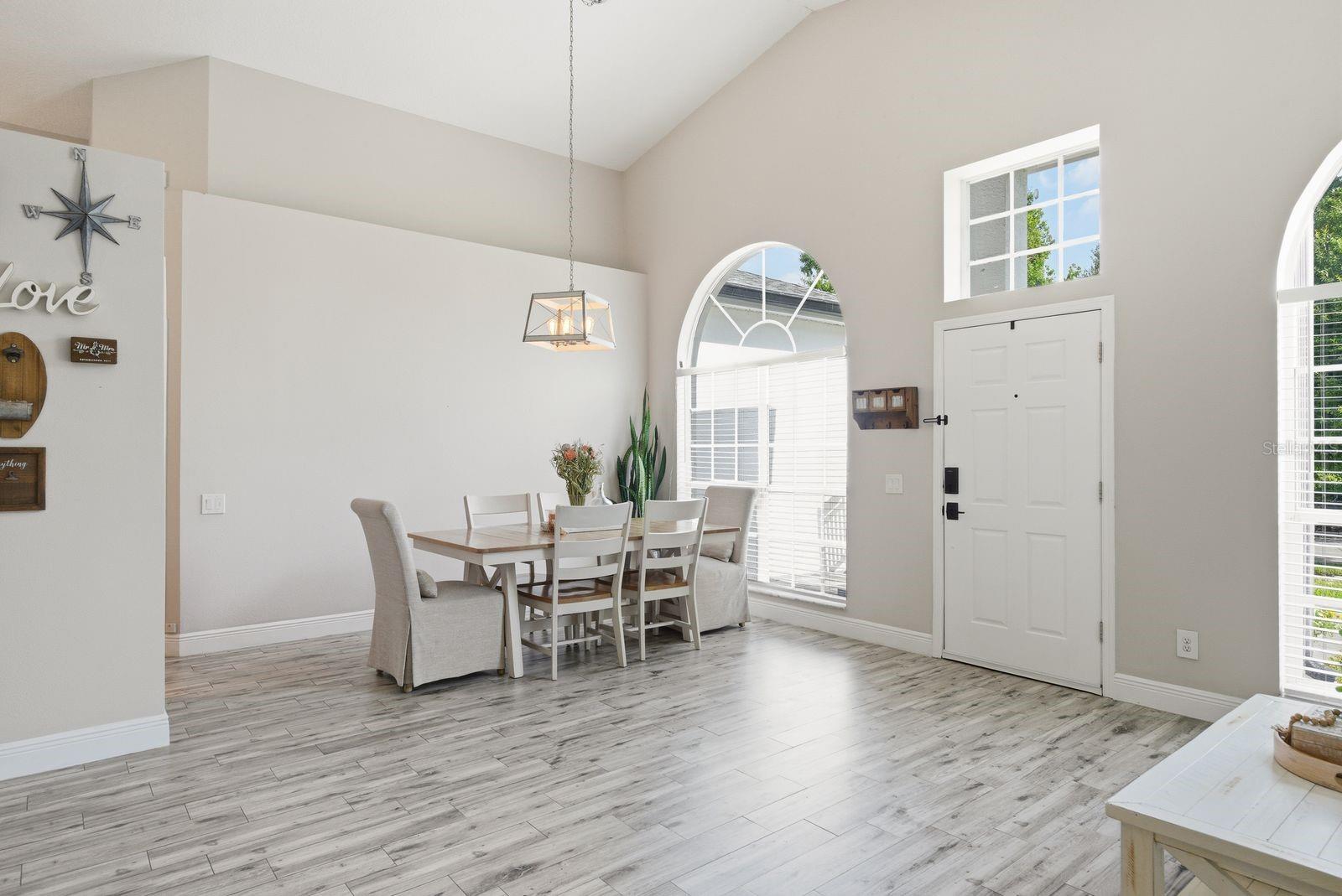 TAMPA PALMS AREA 2 7E UNIT 2 - Residential