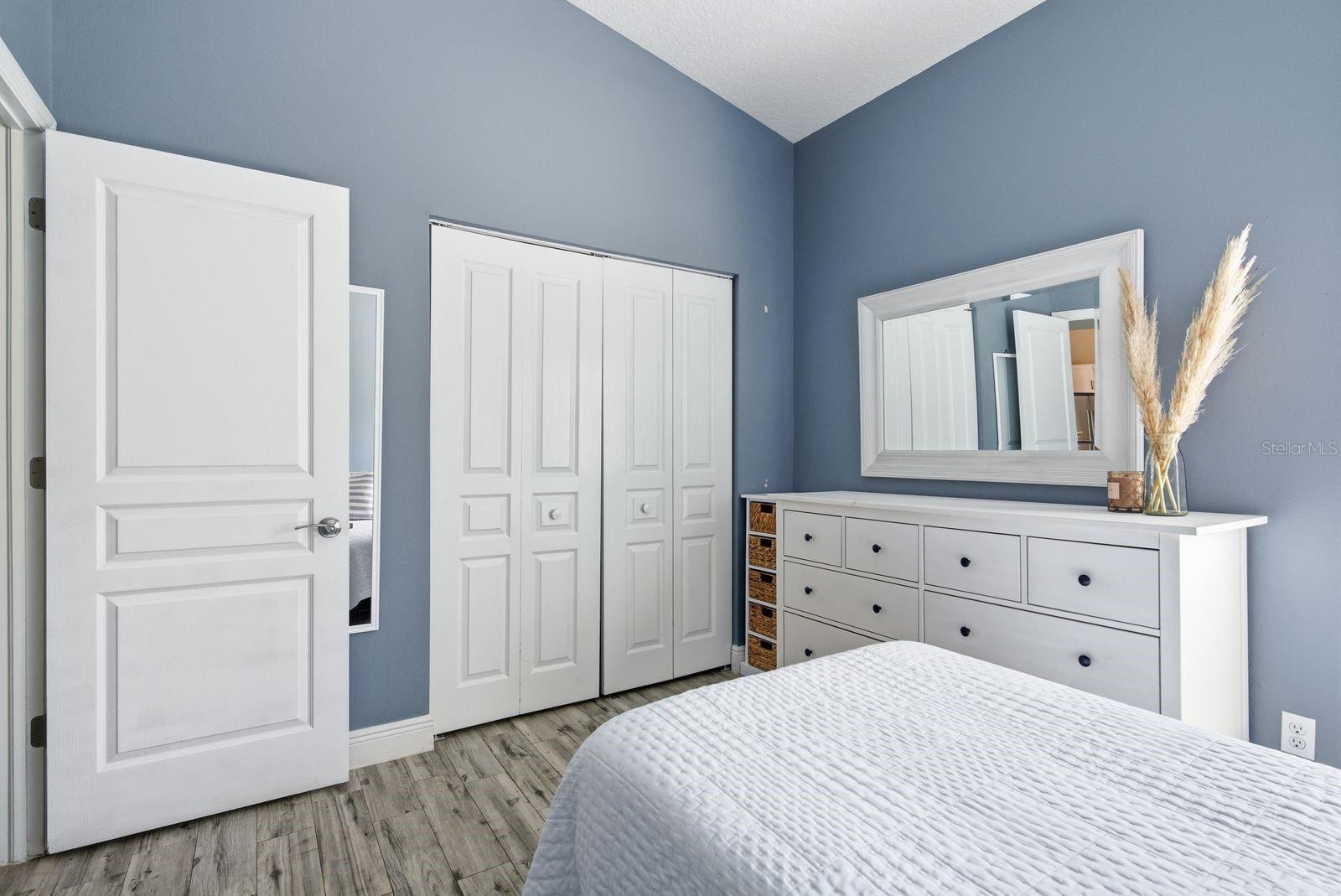 TAMPA PALMS AREA 2 7E UNIT 2 - Residential