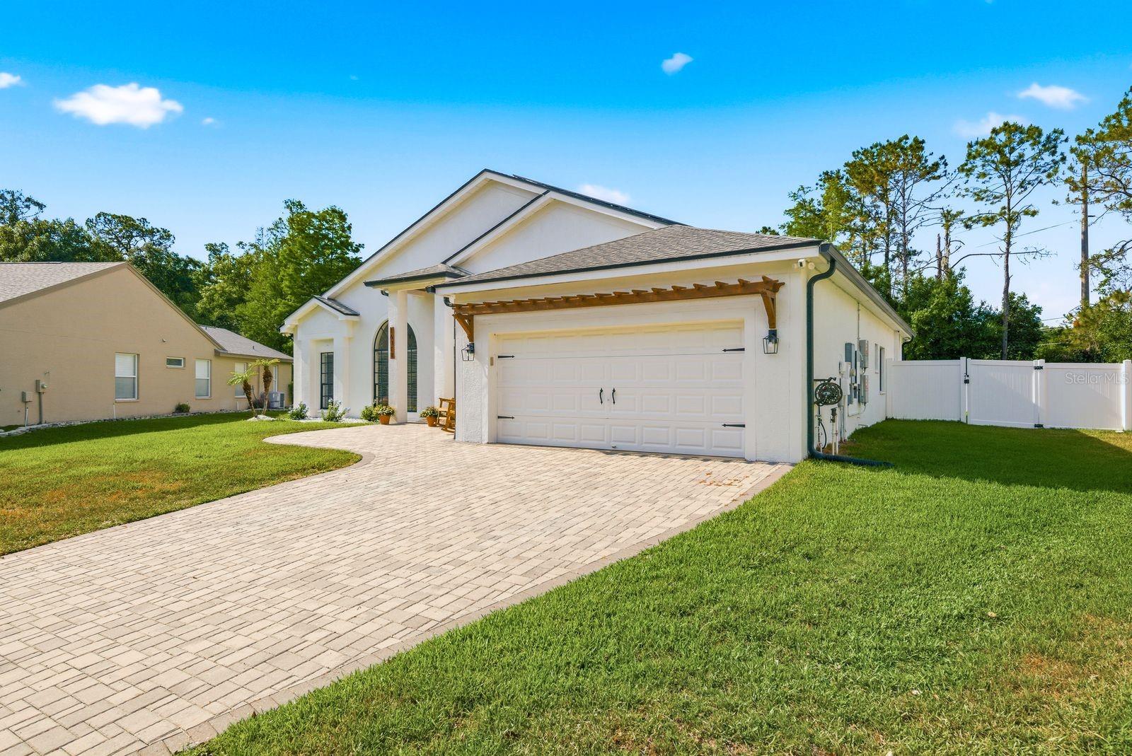TAMPA PALMS AREA 2 7E UNIT 2 - Residential