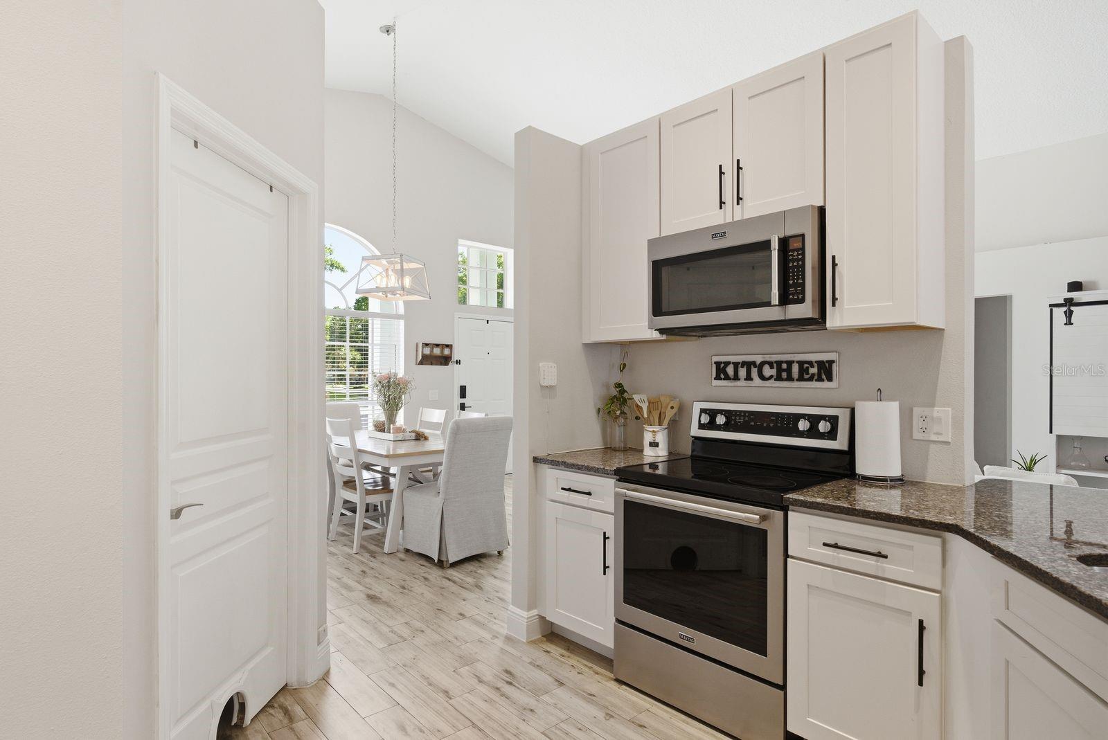 TAMPA PALMS AREA 2 7E UNIT 2 - Residential