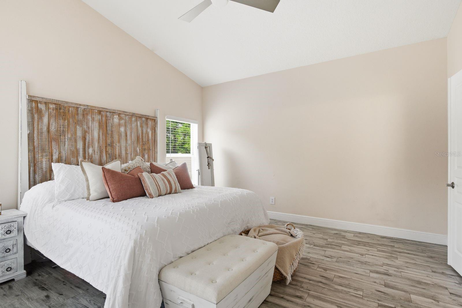 TAMPA PALMS AREA 2 7E UNIT 2 - Residential