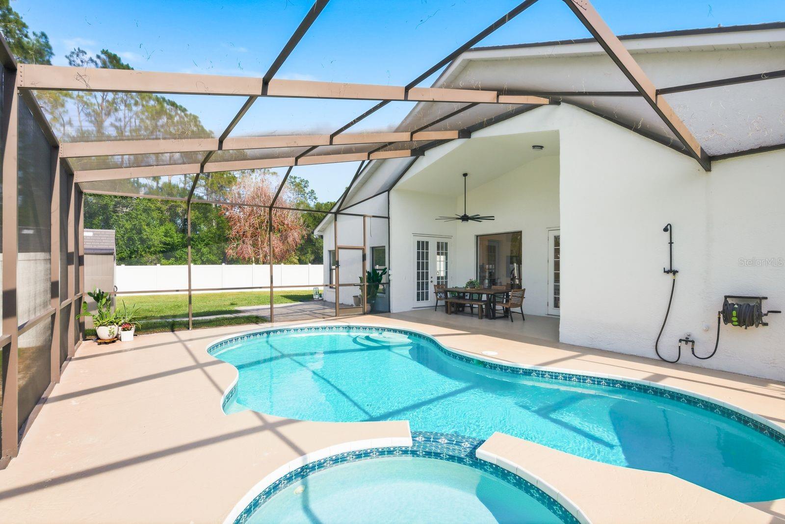 TAMPA PALMS AREA 2 7E UNIT 2 - Residential