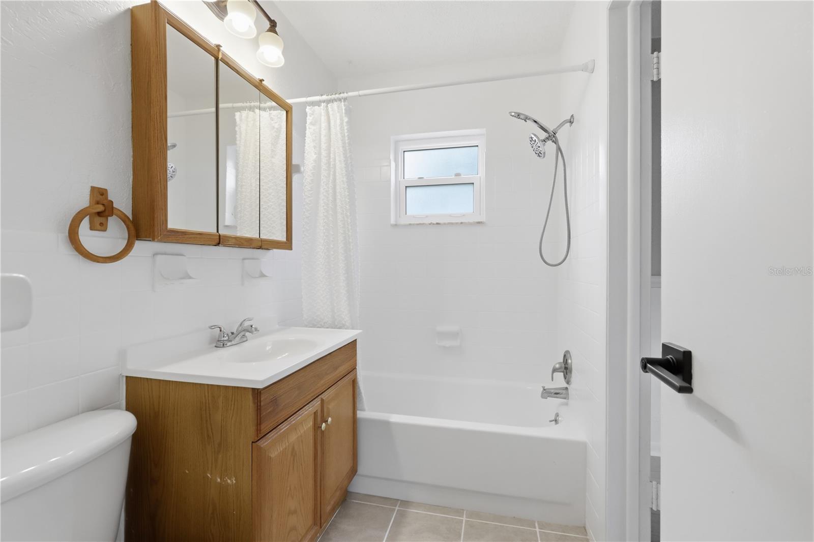 LAKE MARIE ESTATES 03 - Residential