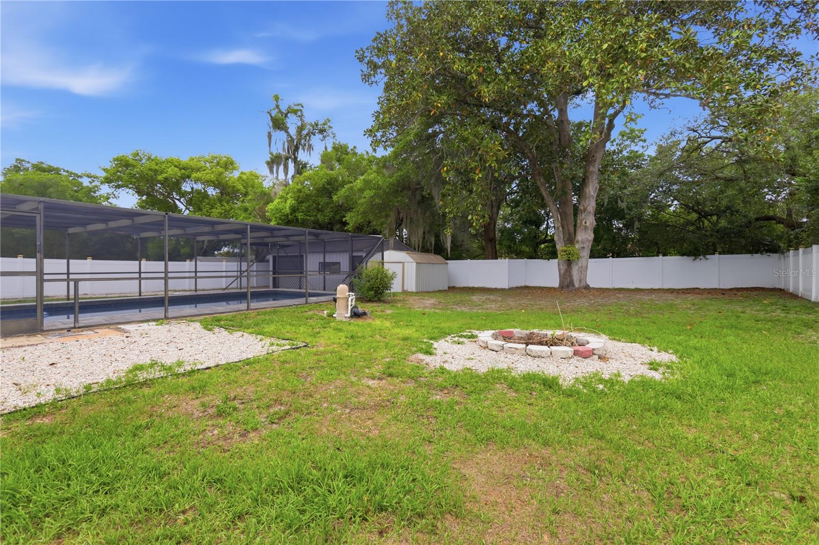 LAKE MARIE ESTATES 03 - Residential