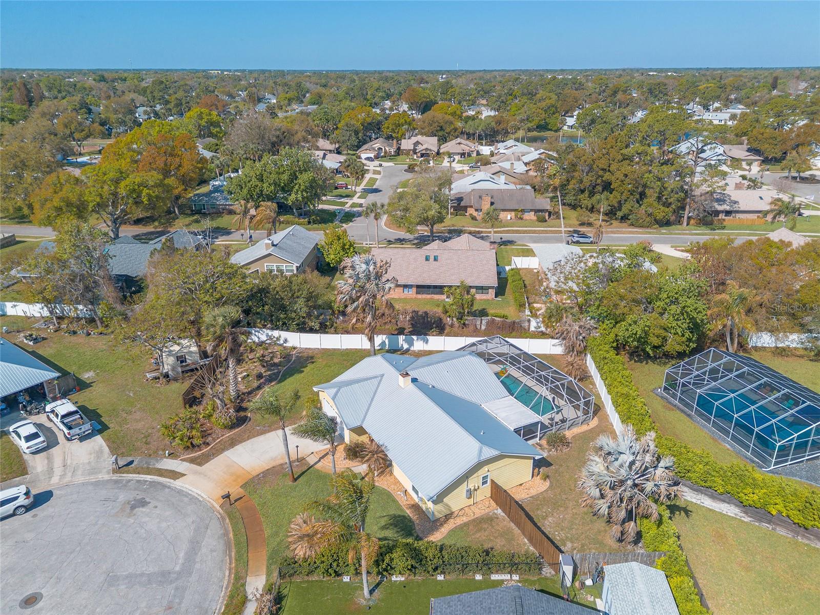 DEEP FOREST VILLAGE - Residential