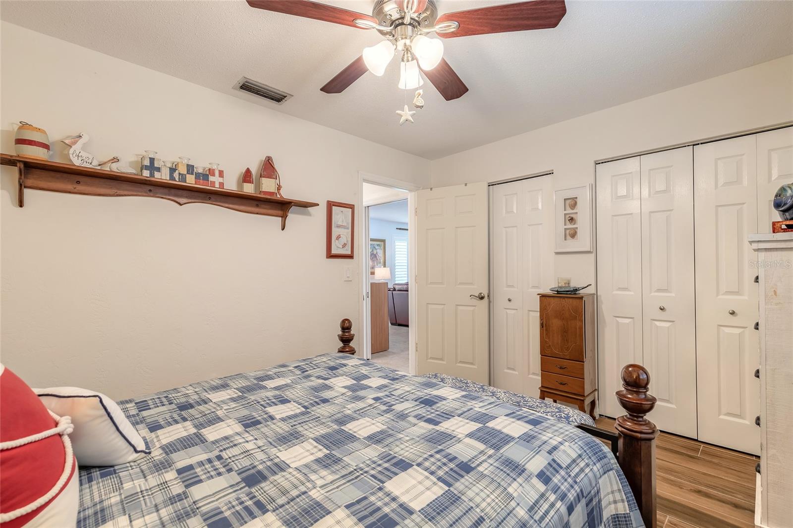 DEEP FOREST VILLAGE - Residential