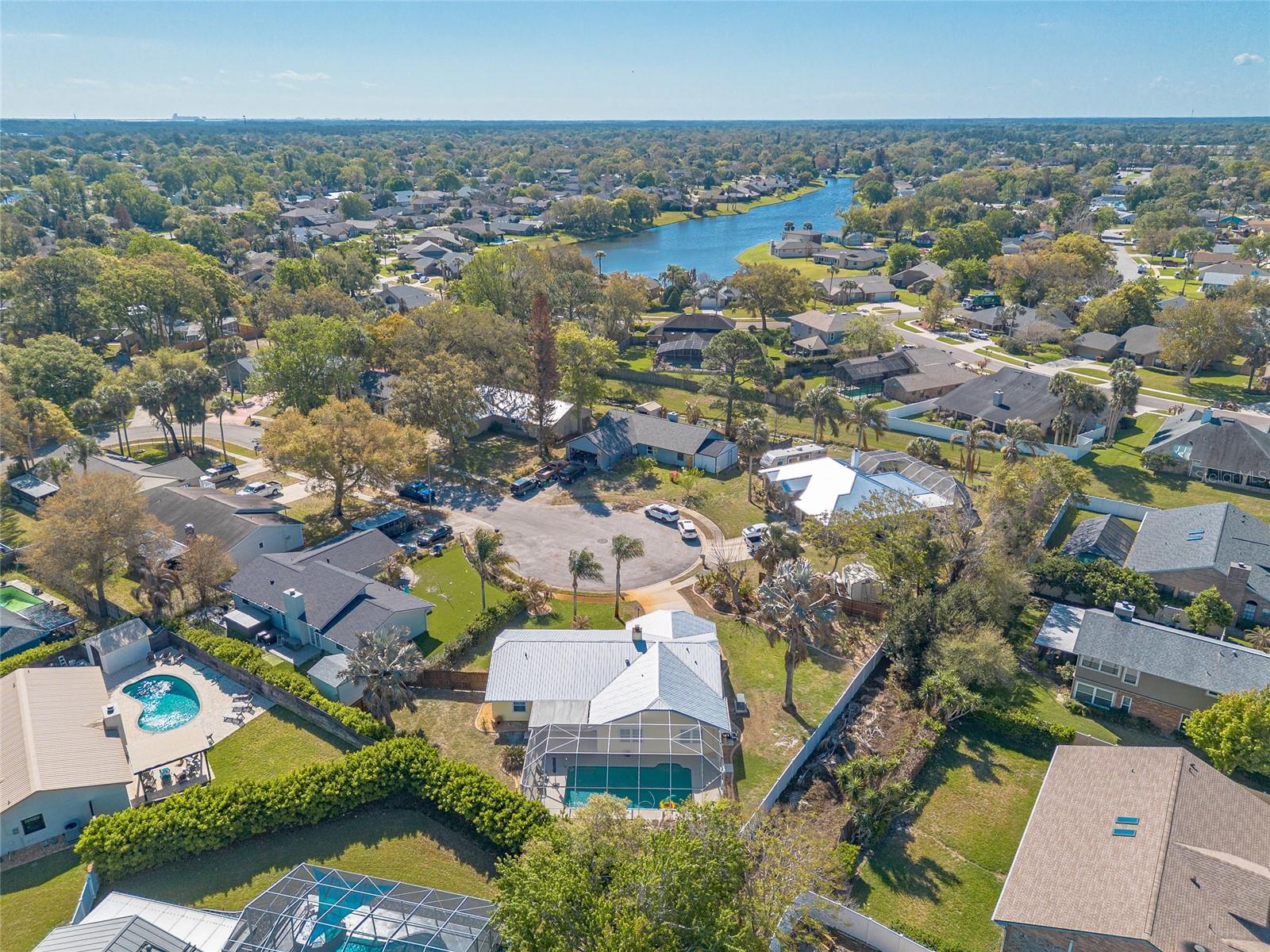 DEEP FOREST VILLAGE - Residential