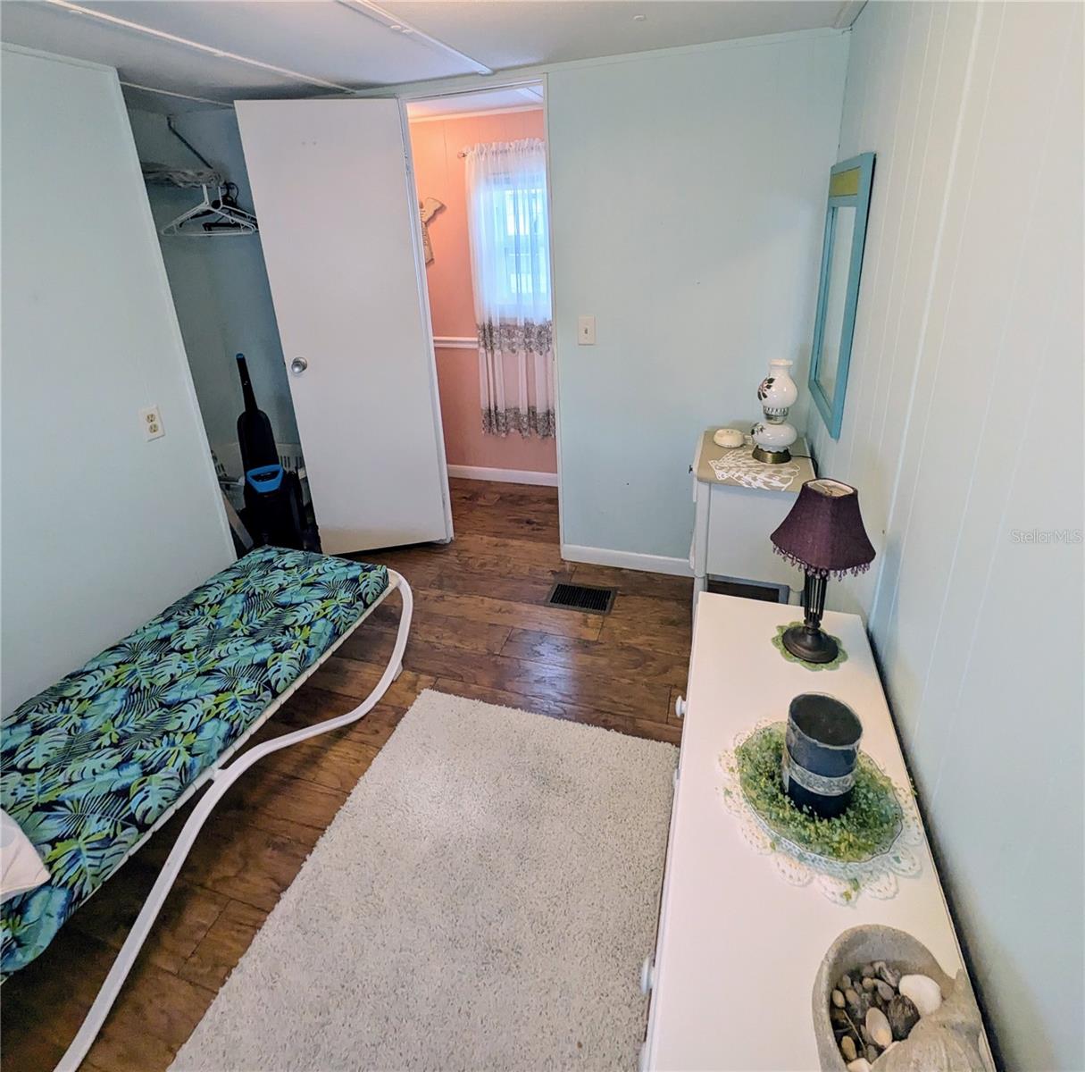 BROOK TO BAY - Residential