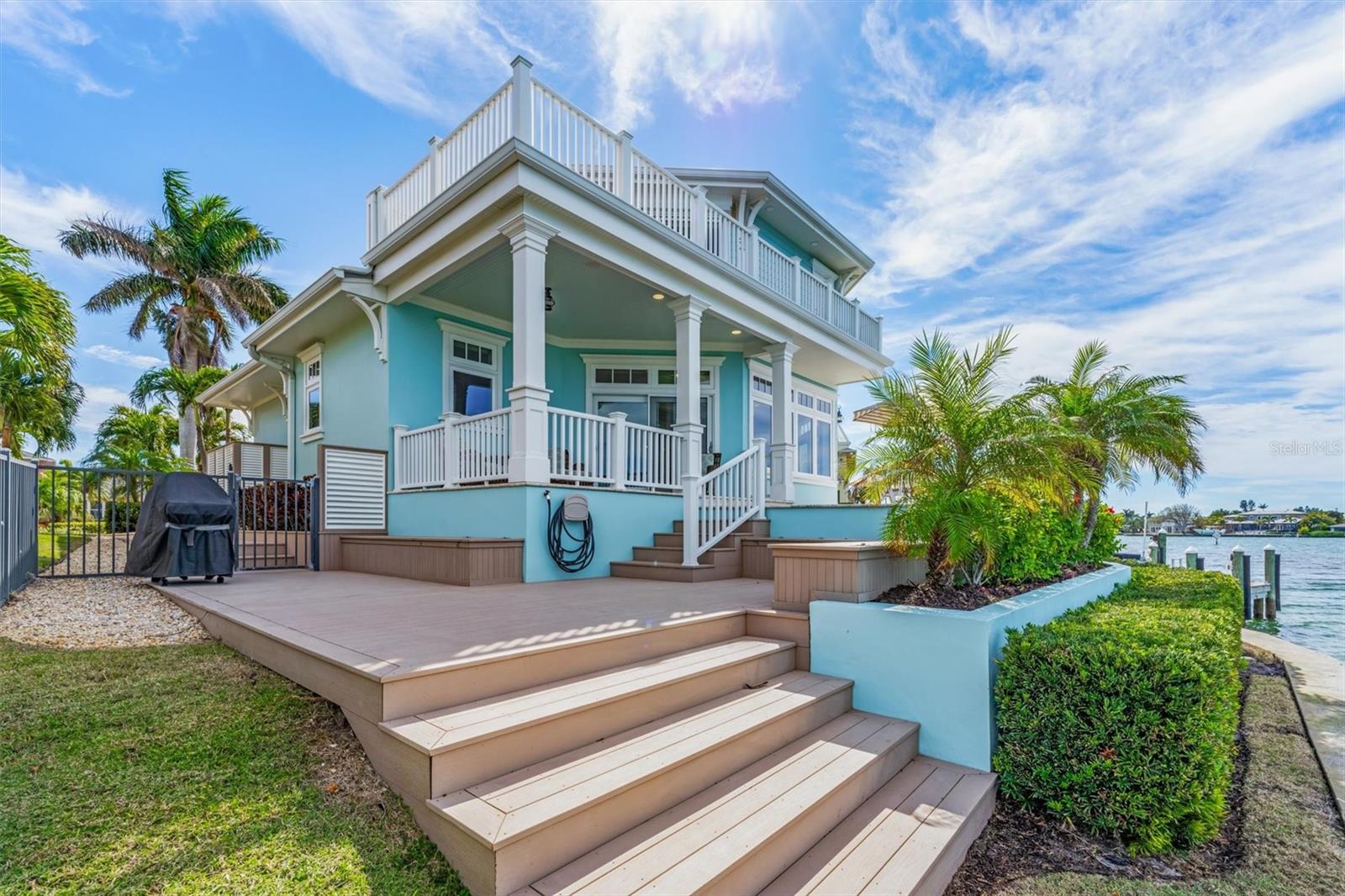 NORTH POINT HARBOUR UNIT THREE - Residential