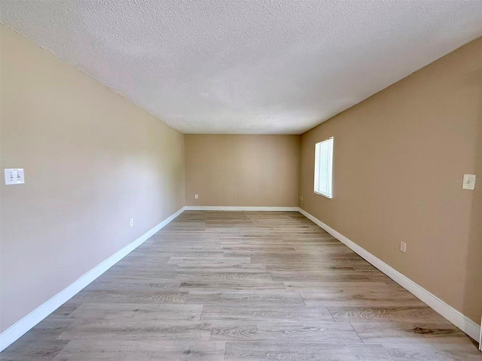 MILLENNIUM PALMS - Residential Lease
