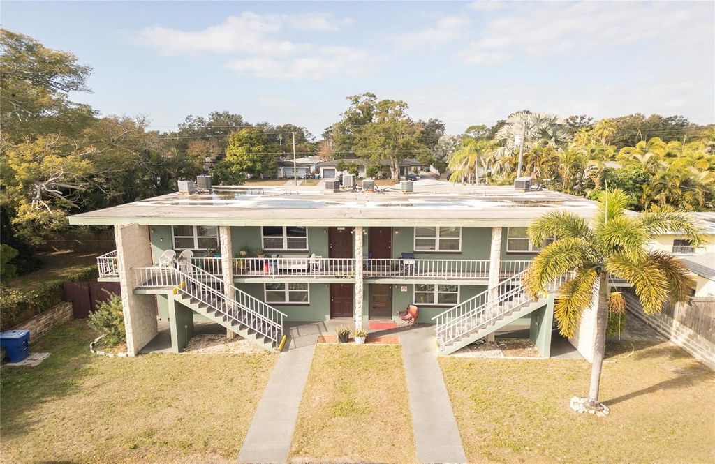 Photo of 304 S Corona Avenue, Clearwater, FL 33765 (MLS # TB8463065)