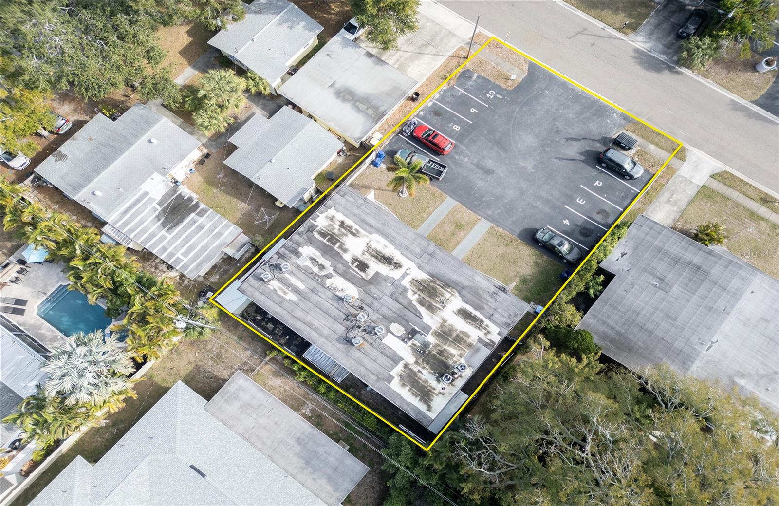 SKYCREST - Commercial Sale