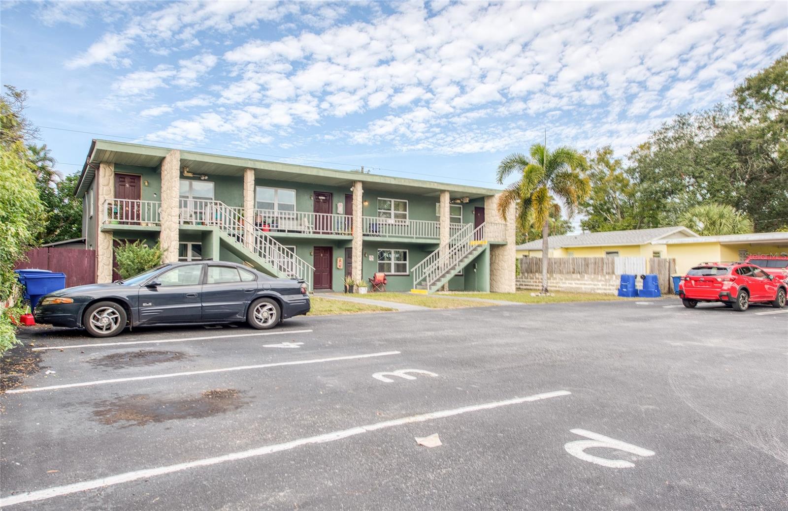 SKYCREST - Commercial Sale